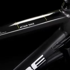 Cube Attain Race 2022 10 Cube Attain Race 2022 -Mountainbike Verkaufsladen cube attain race black n white 85337 03