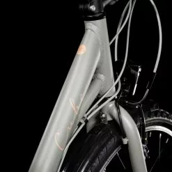 Cube Ella 240 2022 | 35 Cm | Lunar´n´salmon | 24 Zoll 11 Cube Ella 240 2022 | 35 Cm | Lunar´n´salmon | 24 Zoll -Mountainbike Verkaufsladen cube ella 240 lunar n salmon 85385 04