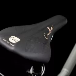 Cube Ella 240 2022 | 35 Cm | Lunar´n´salmon | 24 Zoll 12 Cube Ella 240 2022 | 35 Cm | Lunar´n´salmon | 24 Zoll -Mountainbike Verkaufsladen cube ella 240 lunar n salmon 85385 05