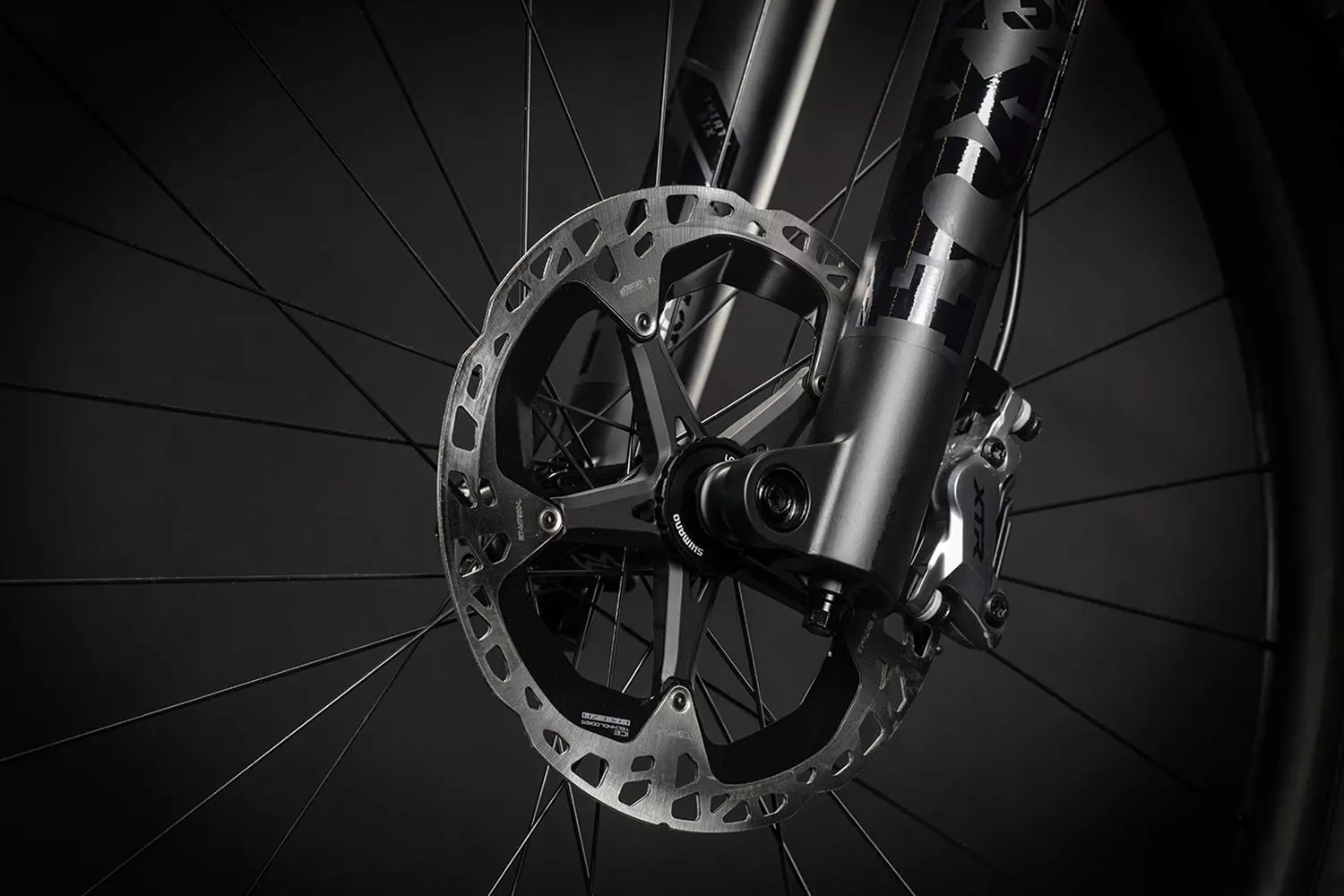 Cube Stereo 150 C:68 SLT 29 | S | Carbon´n´black | 29 Zoll 6 Cube Stereo 150 C:68 SLT 29 | S | Carbon´n´black | 29 Zoll – Bild 4