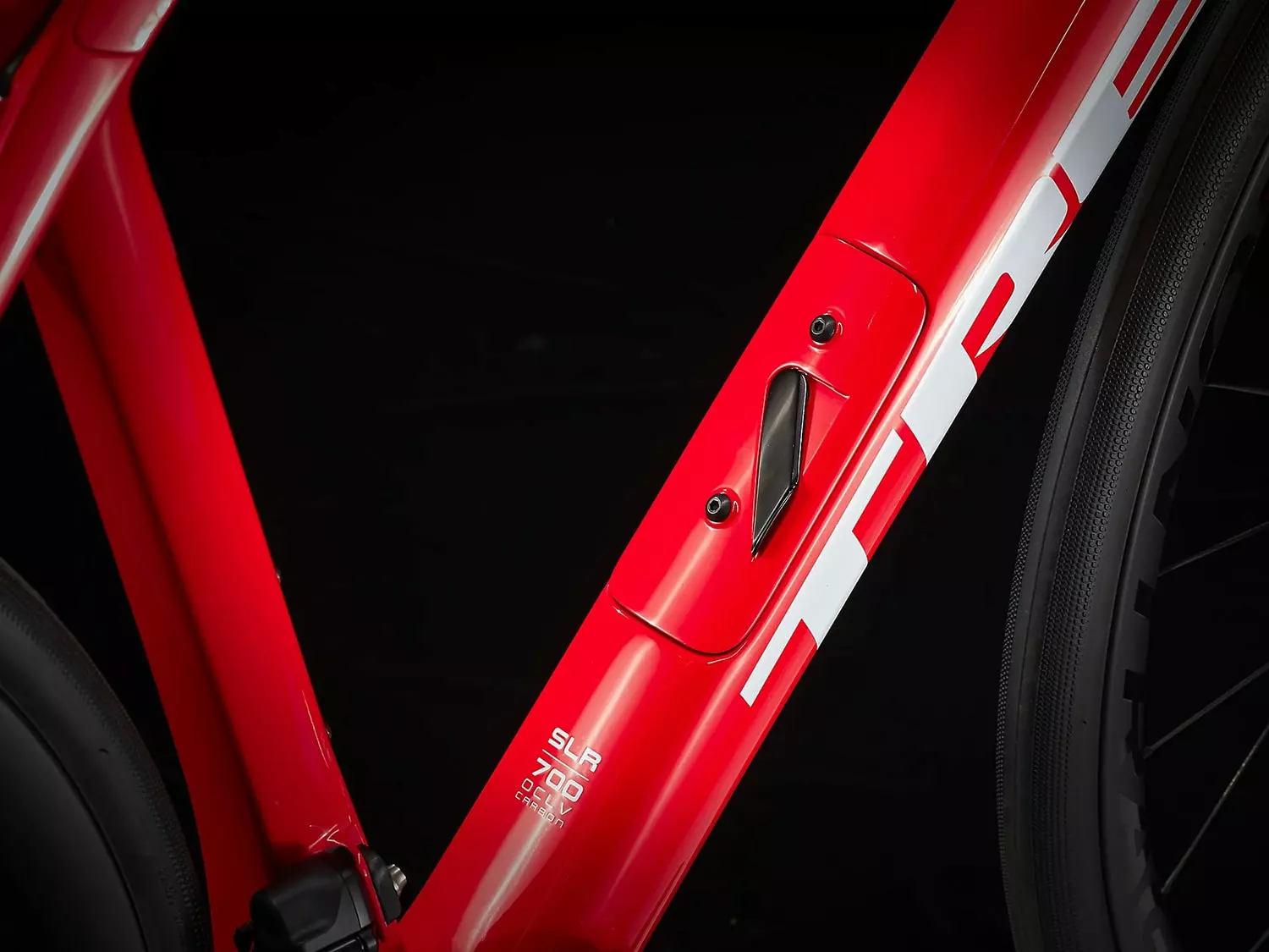 Trek Domane SLR 7 2022 | 58 Cm | Viper Red/trek White | 28 Zoll 6 Trek Domane SLR 7 2022 | 58 Cm | Viper Red/trek White | 28 Zoll – Bild 4